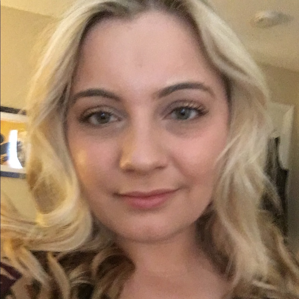 Meet your Posher, Katie